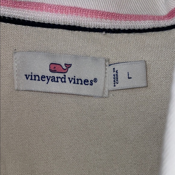 Vineyard Vines Rugby, cropped style, size large - Picture 2 of 4